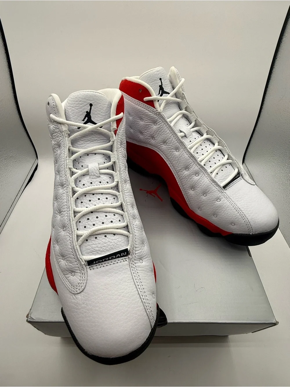 New in box air Jordan 13 Men’s White and Red Retro Basketball Sneakers
